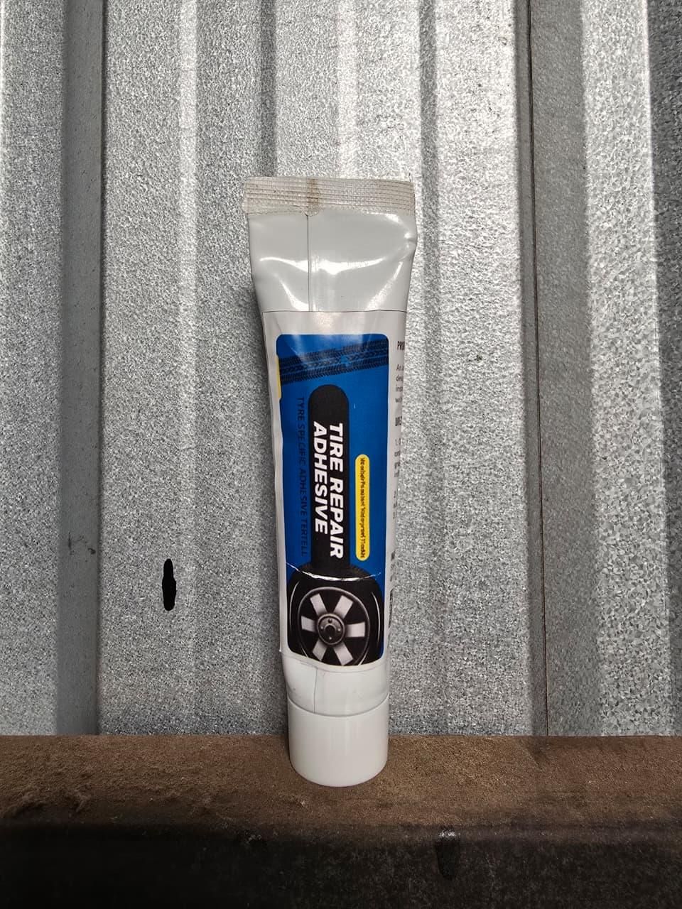 🛠️ Waterproof Tire Repair Adhesive (Pack of 2)