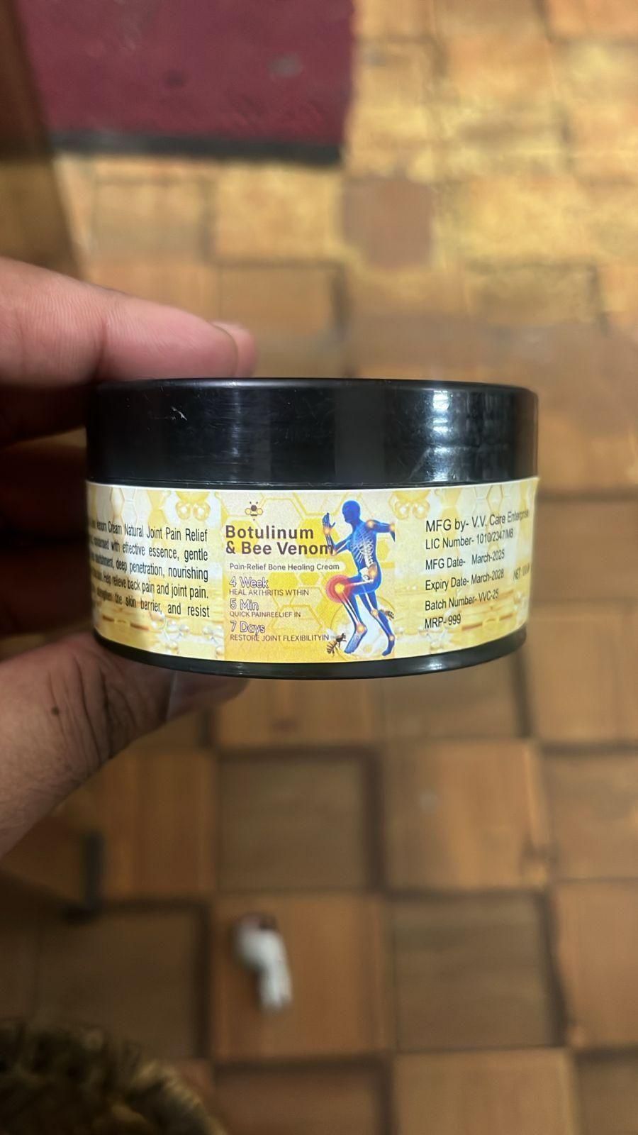 🧴 Botulinum Toxin & Bee Venom Joint Pain Relief Cream (Pack of 1)